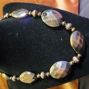 18" Very Pretty Necklace